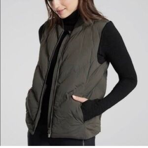 Athleta Inlet Puffer Vest